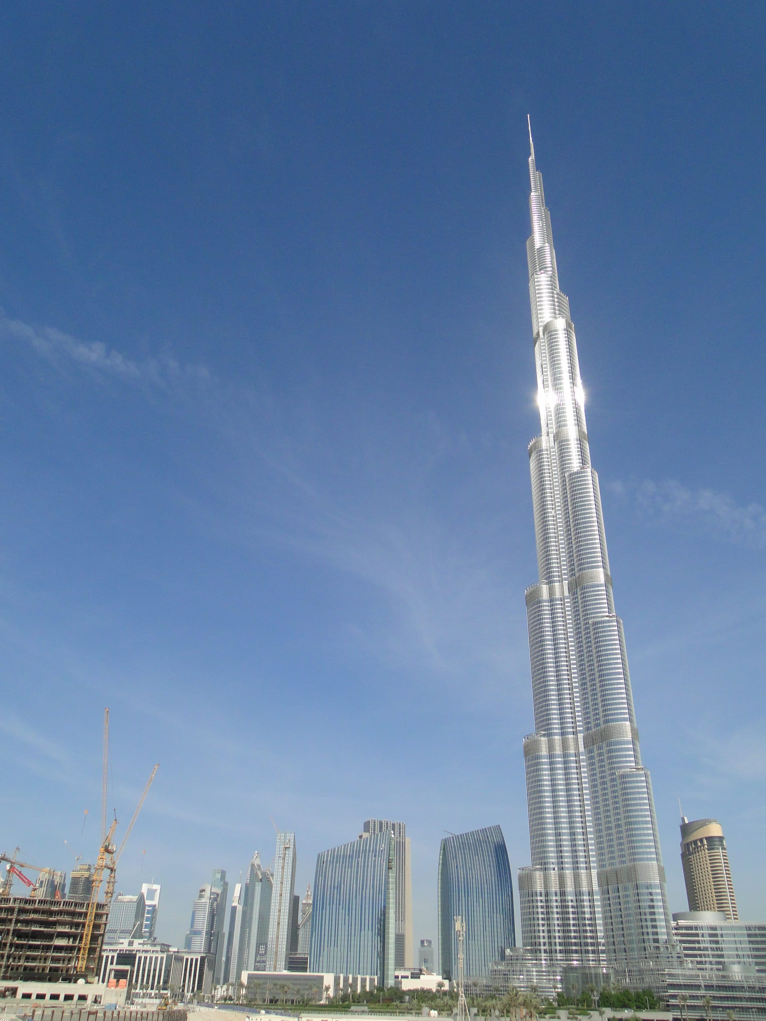 Book Of Amazing World Records World S Tallest Buildin - vrogue.co